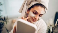 Faire son masque visage à ce moment de la journée change tout pour votre peau