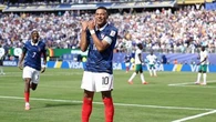 "Il est en mission depuis le premier jour" : Didier Deschamps pas surpris par la forme étincelante de Kylian Mbappé