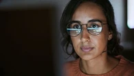 Les lunettes anti-lumière bleue sont-elles efficaces ? Ce que dit la science