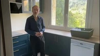 Ma cuisine a été posée avec retard et présente plusieurs défauts, quels sont mes recours ? Le 13H à vos côtés