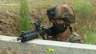 "On n'a pas les moyens de notre ambition militaire" : le budget de l'armée française est-il trop faible ?