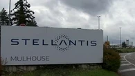 "Il faut inventer l'usine de demain" : Christophe Barbier décortique la première "grève climatique" chez Stellantis
