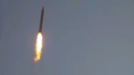 EN DIRECT - Guerre au Moyen-Orient : nouveaux tirs iraniens contre Israël, qui promet de riposter après le "feu vert"