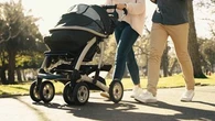 "Une innovation française" : cette poussette d'un nouveau genre permet de faire du vélo avec vos enfants de 0 à 6 ans