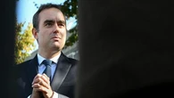 Sébastien Lecornu reconduit : "Emmanuel Macron ne changera jamais de politique", déplore un député LFI sur LCI