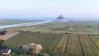 Grandes marées : la population appelée "à la plus grande prudence" sur le littoral de la Manche