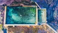 Plus économique et plus sauvage, et si vous optiez pour une piscine naturelle pour embellir votre jardin ?