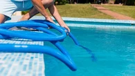 Comment recycler l'eau de la piscine pour arroser son jardin ?