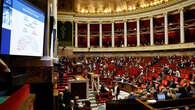 Inondations en Espagne : l'Assemblée nationale observe une minute de silence en hommage aux victimes