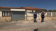 "On ne pensait pas s'en sortir" : le témoignage de deux policiers municipaux partis sauver un couple de retraités des flammes