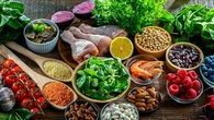 "Il n'y a pas d'aliments à bannir" : le régime anti-inflammatoire expliqué par une diététicienne