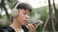 Des ados considèrent l'intelligence artificielle comme un véritable compagnon, une ONG alerte sur les dangers