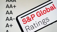 Dette publique : l'agence S&P abaisse la note de la France, qui perd son "double A"