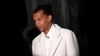 "Que ce soit clair" : Stromae fait son retour (virtuel) dans un nouveau clip délirant