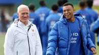 "Il représente trop pour nous" : Kylian Mbappé ne veut pas voir Didier Deschamps sur le banc d'une autre sélection