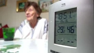 "Une dame de la mairie est venue" : avec la canicule, les personnes âgées isolées surveillées de près par les communes