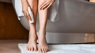 Comment soulager efficacement les jambes lourdes (sans utiliser des bas de contention) ?