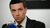 Affaire Lyhanna : pour Jordan Bardella, Gérald Darmanin "aurait dû par honneur présenter sa démission"