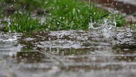 Ai-je le droit de créer un barrage pour empêcher les eaux de pluie d'inonder mon jardin ? Le 13H à vos côtés