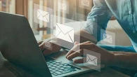 "Ça fait 1 minute qu'on parle, j'ai déjà reçu 3 notifications" : le cauchemar des sollicitations incessantes au bureau