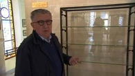"Il a cassé la vitre avec une masse" : les petits musées, cibles (trop) faciles pour les malfrats ?