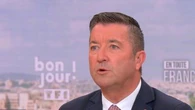 Le Paris Saint-Germain va quitter le parc des Princes : "Aujourd'hui, la balle est dans le camp du PSG", réagit Karl Olive sur TF1