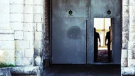 Attaques de prisons : comment le principal commanditaire aurait tout téléguidé depuis sa cellule