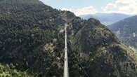 REPORTAGE - Andorre : traversée vertigineuse sur plus haute passerelle d'Europe