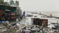 Super typhon Ragasa : les Philippines déjà frappées, la Chine en état d'alerte
