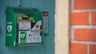 "Ceux qui font ça n'ont pas de morale" : l'inquiétante recrudescence des vols de défibrillateurs dans les gares