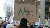 Mouvement "Bloquons tout" : les partisans de la grève du 10 septembre sont-ils politisés ?