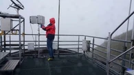 "Les pesticides sont dans la pluie" : au sommet du puy de Dôme, des nuages capturés pour mesurer la pollution