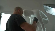 VIDÉO - "Michel-Ange" des réseaux sociaux, Jago donne le goût de la sculpture aux plus jeunes