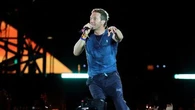 Coldplay surprend un couple illégitime en plein concert et déclenche un buzz planétaire