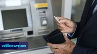 VÉRIF' - Un retraité est-il poursuivi par la Banque de France à cause d'un retrait en liquide de 12.000 euros ?