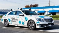 "Plus fiables que des conducteurs humains" : les taxis autonomes arrivent en Europe