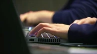 Contenus illicites : la haute-commissaire à l'Enfance signale un nouveau site