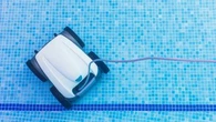 Les propriétaires de piscine risquent d’être tentés par ces nouveaux robots nettoyeurs, complètement autonomes