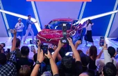 ビンファストの電動SUV『VF6』、右ハンドル仕様を初公開