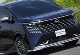 「AUTECHブルーいい！」日産 エルグランド『AUTECH』先行公開にSNS興奮！「幅広い層に受けそう」の声も