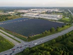 トヨタの米ケンタッキー工場、大規模太陽光発電設備を導入…年間1500万kWh発電