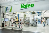 ヴァレオ、仏アンジェ工場を改修…次世代照明システム生産へ