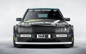 メルセデスの名車「190E エボ2」が復刻！ 限定100台の「HWA EVO」にハンコック純正装着