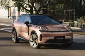 欧州初、EV航続200kmのPHEVが登場、リンク＆コー『08』