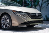「かつての『サニー』が随分と立派に…」日産の新型セダンが話題に！進化したVモーションにも注目