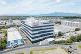 いすゞ株価が続落…藤沢市の工場に電動車開発機能を集約も株価は反応薄