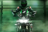 カワサキのスーパーチャージャーバイク『Z H2 SE』が新カラーに、アプリ連携で音声＆ナビにも対応