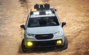 オフロード対応の冒険ミニバン、クライスラーが提案…車高70mmアップ