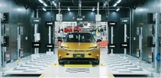 トヨタの新型EV『bZ5』、第一汽車との新エネ車工場で生産開始
