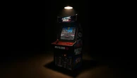 日産フォーミュラEチームが90年代レトロなゲームを開発！ 322km/hで8ビットの世界を駆ける